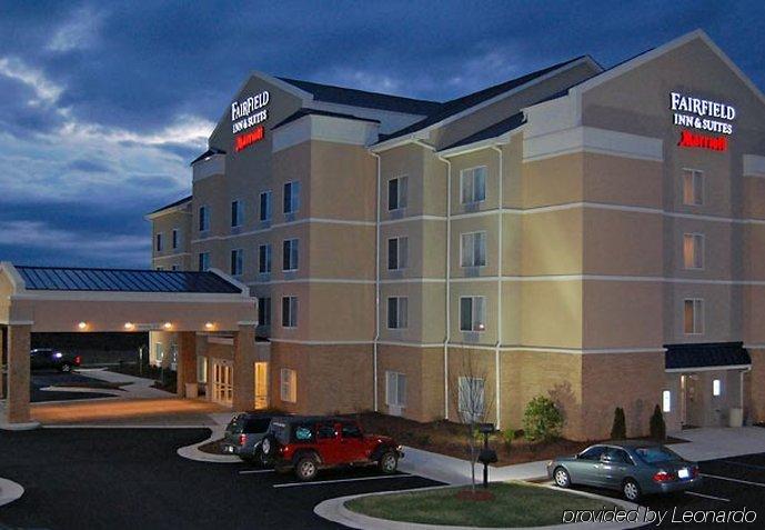 Fairfield Inn And Suites South Hill I-85 Экстерьер фото