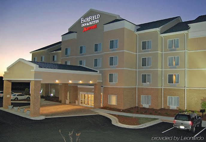 Fairfield Inn And Suites South Hill I-85 Экстерьер фото